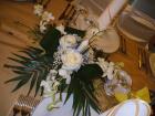 Aranjament floral pentru masa invitatilor