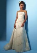 Rochie model 2001, disponibila pe white, ivory