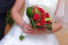 Brides bouquet / Wedding candles / Wedding flowers CDJ-events