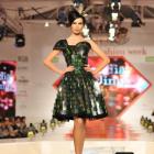 Apasa pentru marire Rochie Couture