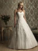 Rochii de mireasa "Allure Bridals" Model 8858