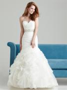 Rochie de mireasa "Allure Bridals" Model 2557