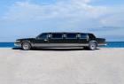 Limousine Service / Wedding carriages / Epoch cars Agentia Chic Mariage