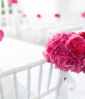 Decoratiuni florale pentru scaunele de nunta