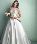 Rochii de mireasa Allure: colectia Allure Bridals