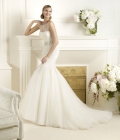 rochii-de-mireasa-pronovias-2013_ducal_b