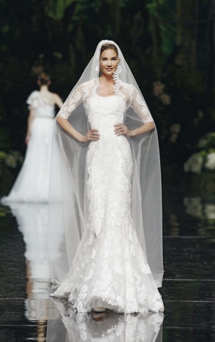 Rochii de mireasa 2013 Pronovias 